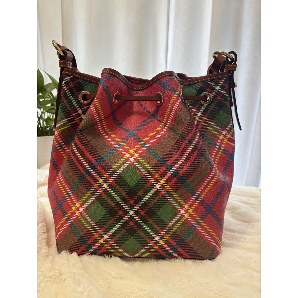 Dooney & Bourke Plaid Bucket Drawstring Shoulder Bag Red Green Tassel Logo - Picture 7 of 16